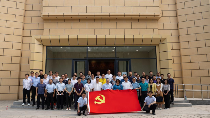新金宝官方网站入口新区挂职干部党总支开展党史学习教育主题党日活动